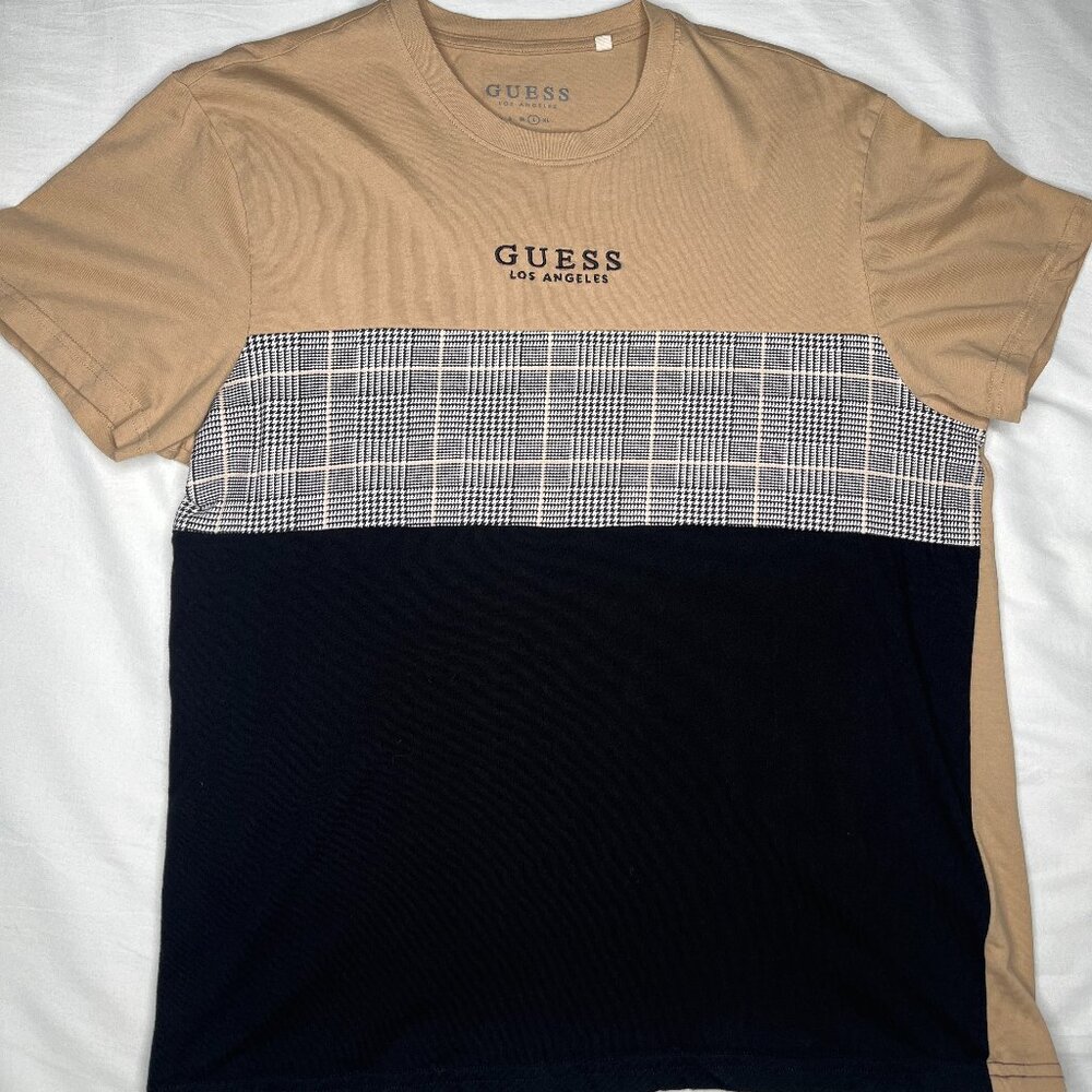 GUESS Los Angeles color block tee
